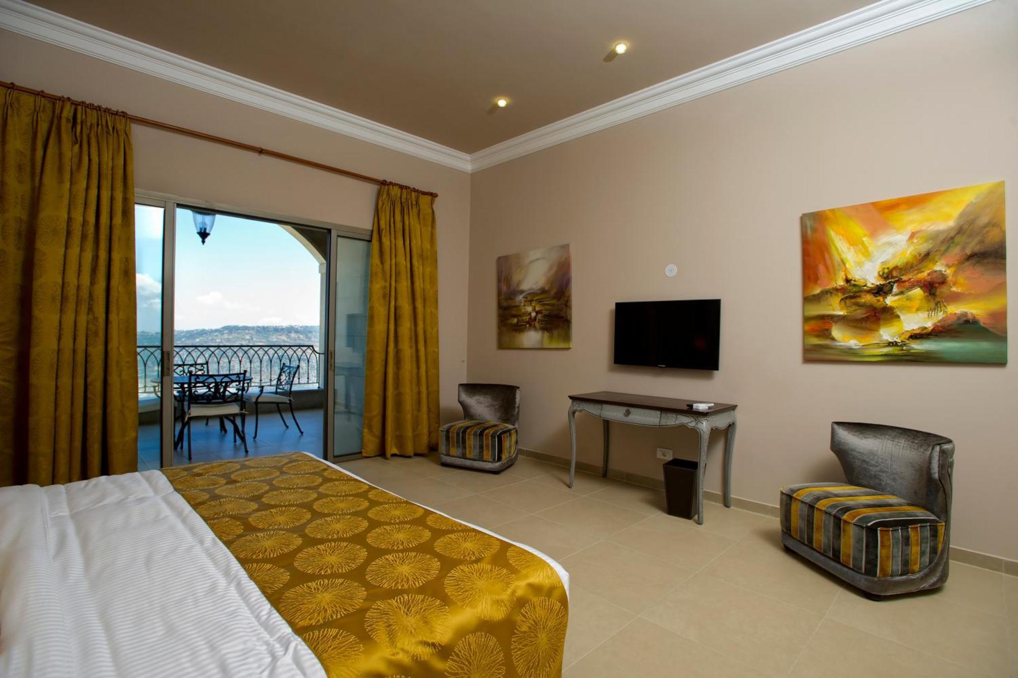 Cherry Blossom Boutique Hotel Bḩamdūn Eksteriør billede