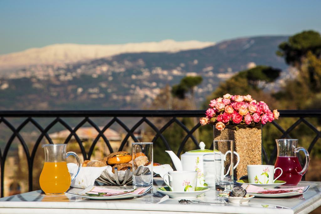 Cherry Blossom Boutique Hotel Bḩamdūn Eksteriør billede