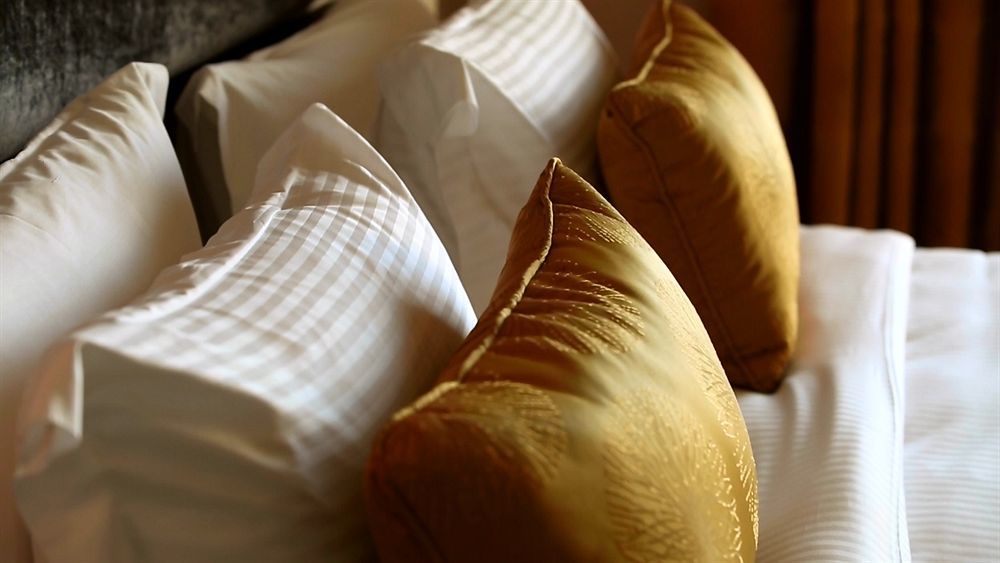Cherry Blossom Boutique Hotel Bḩamdūn Eksteriør billede