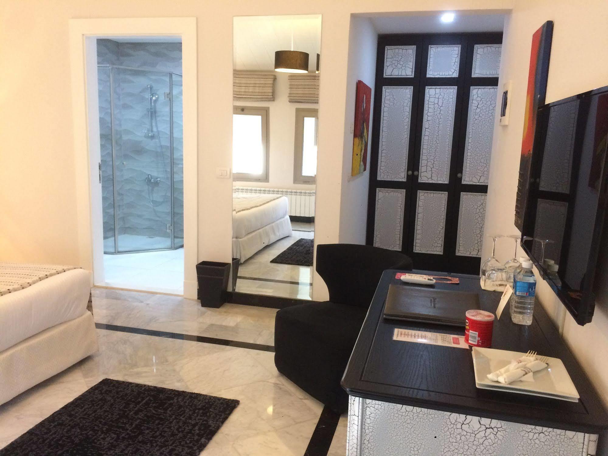 Cherry Blossom Boutique Hotel Bḩamdūn Eksteriør billede